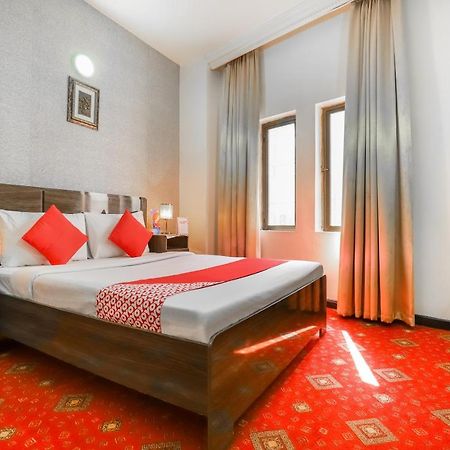 Oyo 339 Vienna Hotel Дубай Екстериор снимка