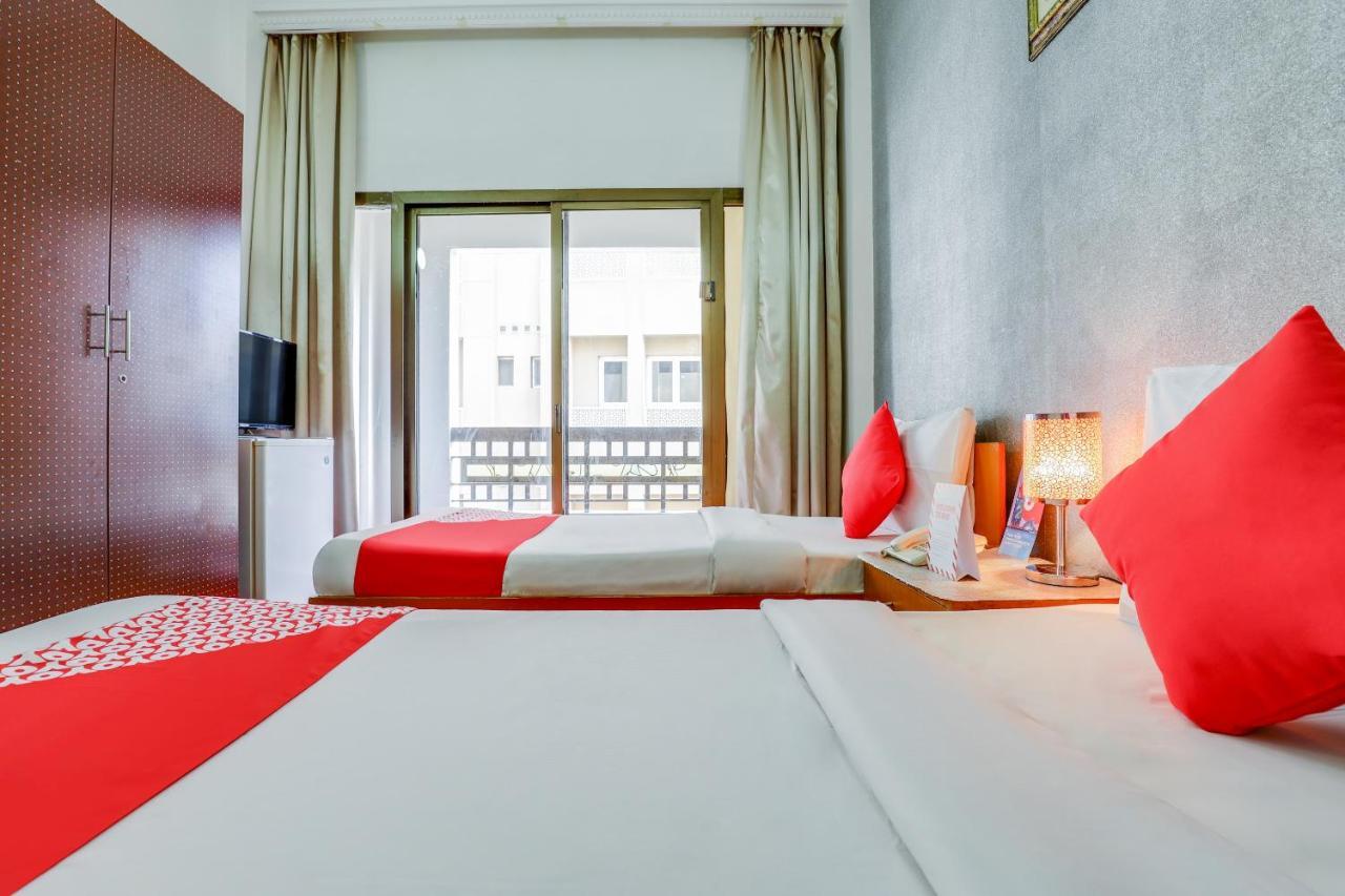 Oyo 339 Vienna Hotel Дубай Екстериор снимка