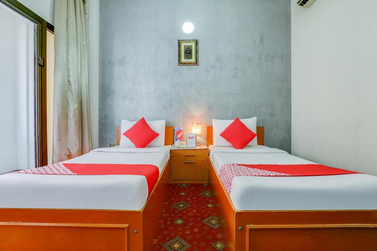 Oyo 339 Vienna Hotel Дубай Екстериор снимка