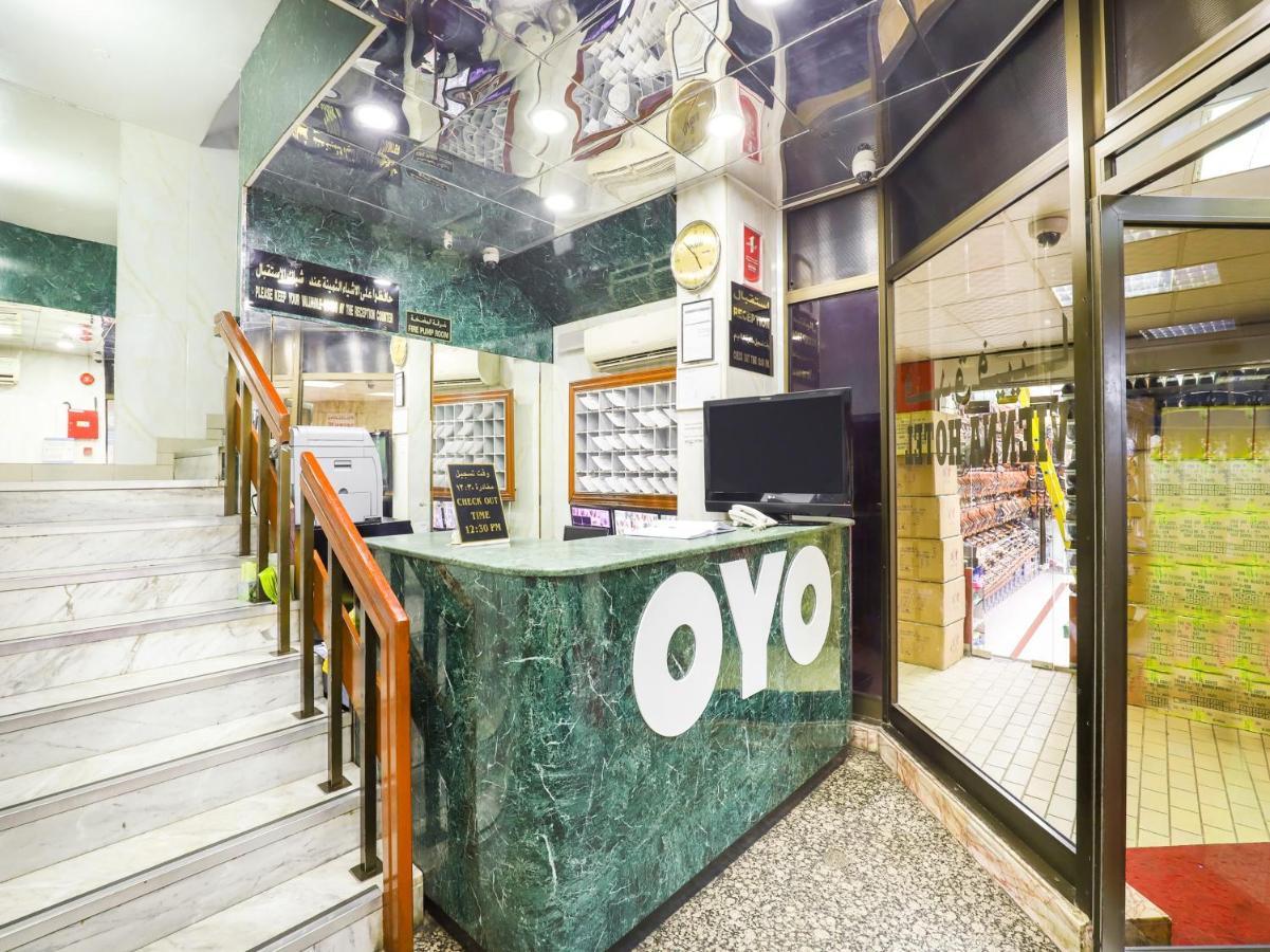 Oyo 339 Vienna Hotel Дубай Екстериор снимка