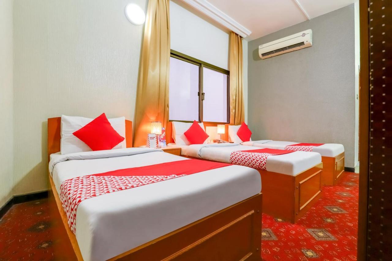 Oyo 339 Vienna Hotel Дубай Екстериор снимка