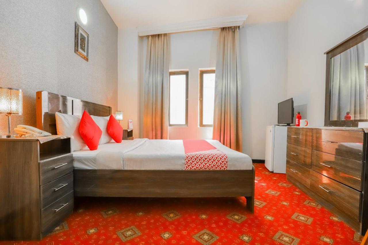 Oyo 339 Vienna Hotel Дубай Екстериор снимка