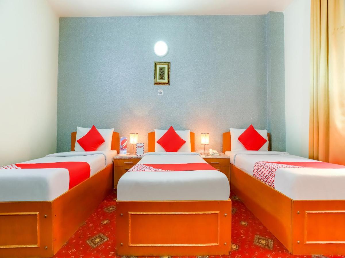 Oyo 339 Vienna Hotel Дубай Екстериор снимка